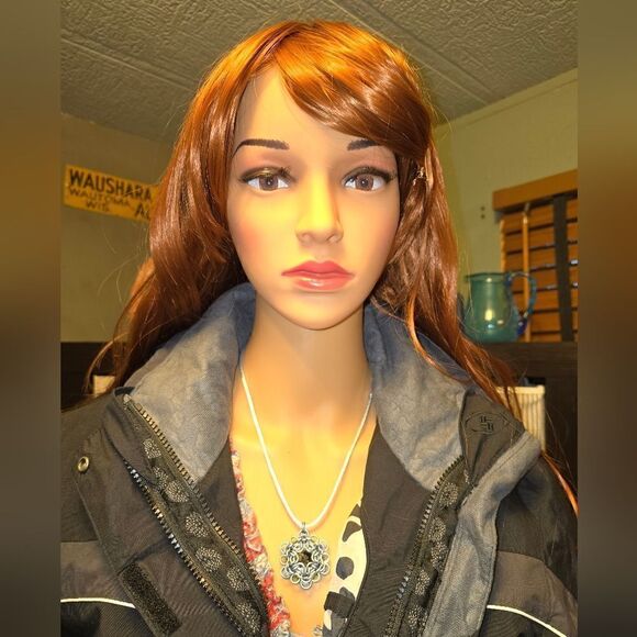 Snowflake Chainmail Necklace (N2) - Picture 2 of 8